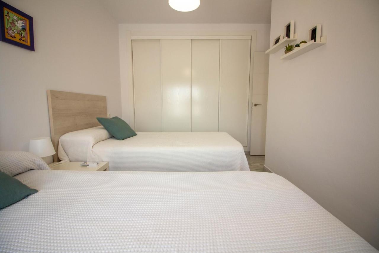 White Dreams Next To The Sea Apartment อัลการ์โรโบ คอสตา ภายนอก รูปภาพ
