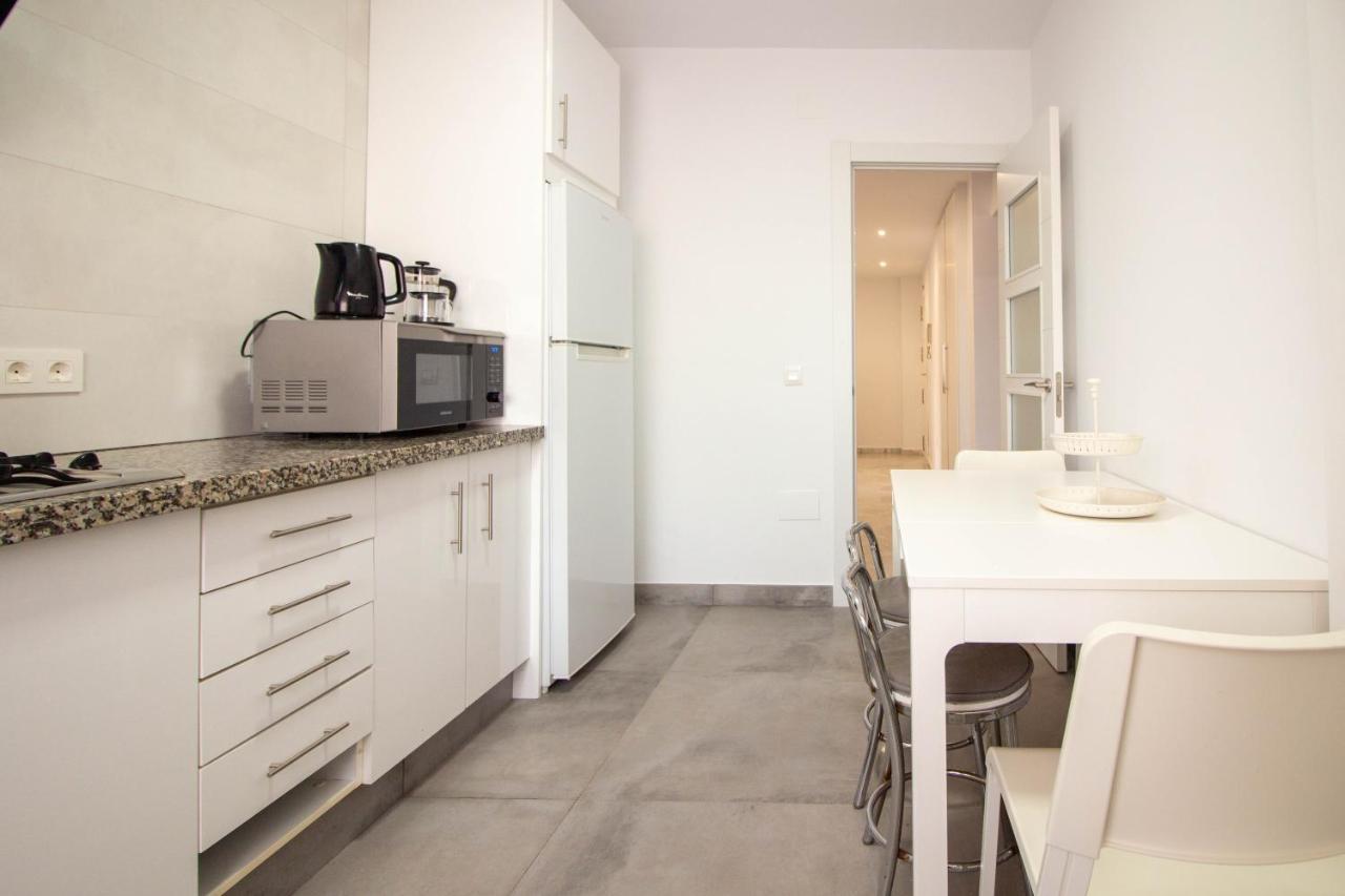 White Dreams Next To The Sea Apartment อัลการ์โรโบ คอสตา ภายนอก รูปภาพ